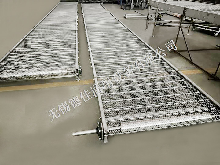 不銹鋼鏈板輸送機